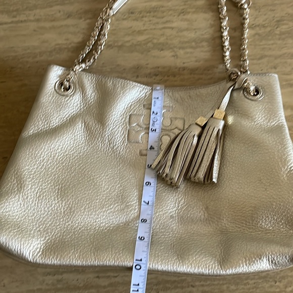 Gold Tory Burch Handbag 👜 - Picture 13 of 17